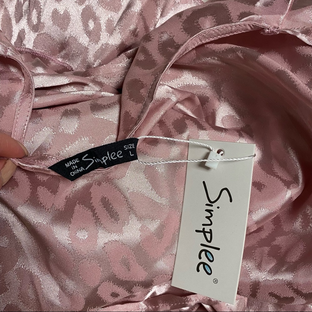 Simplee Dusty Pink Leopard Asymmetrical Ruffle Hem Wrap Belted Satin Dress Sz L - Picture 13 of 14